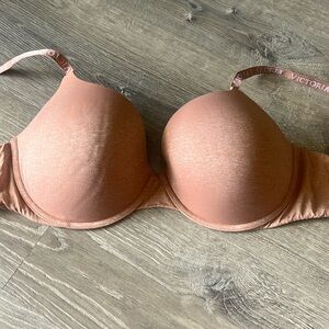 Victoria’s Secret T-shirt Push-Up Bra